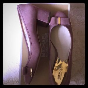 Michael Kors Dusty Rose Kiera Mid Pump